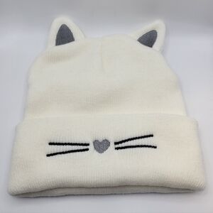 NWOT White Knit Cat Eat Beanie Embroidered Kid Winter Outdoor Snow Cold